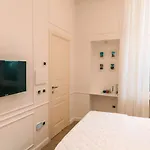 Four 4* Pompei